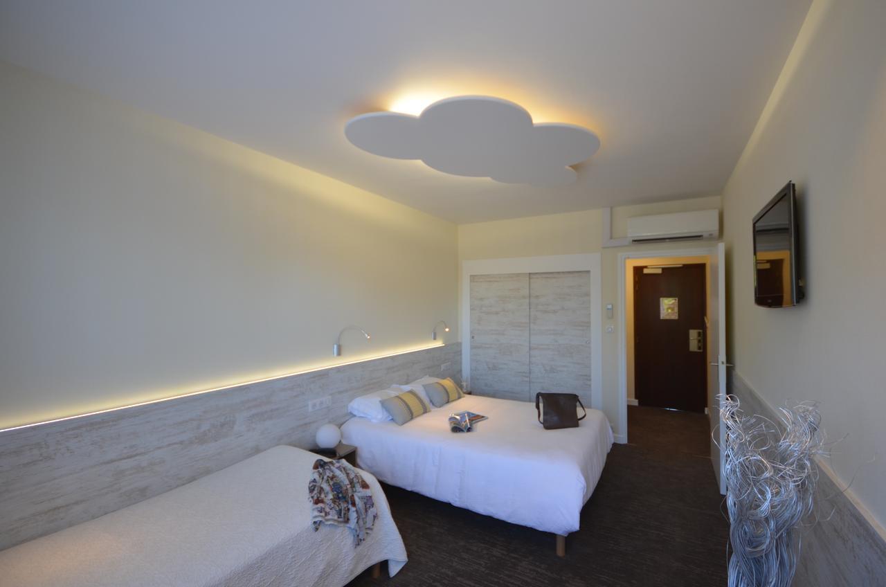 Hotel Poste Et Champanne ブリウド エクステリア 写真